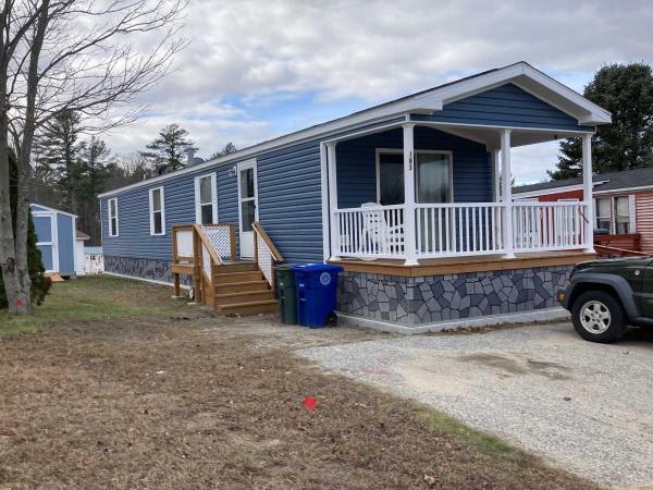2019 Commodore Mobile Home For Sale