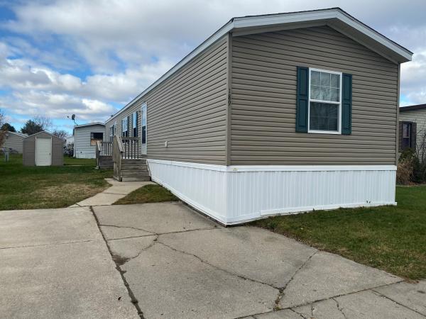 2013 Skyline Mobile Home For Rent