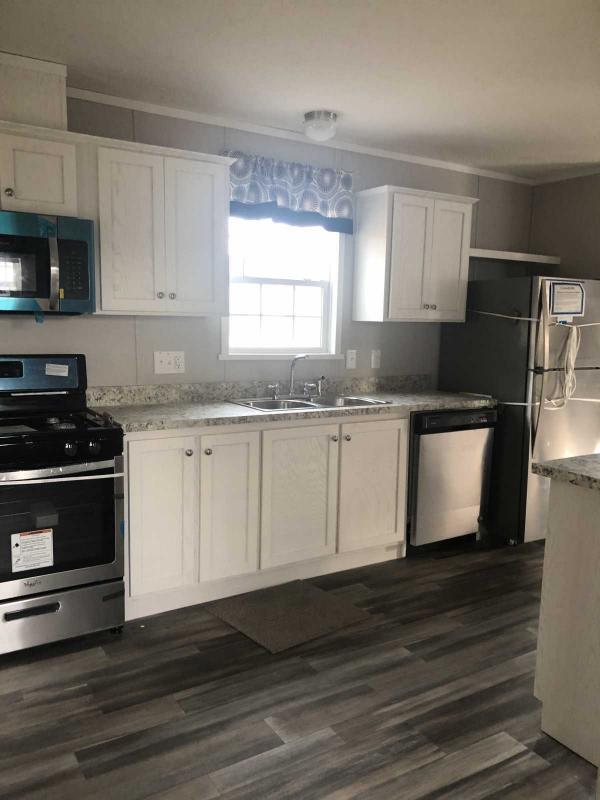 2021 Mobile Home For Rent