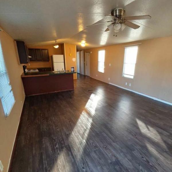 2000 Oakwood Mobile Home For Sale