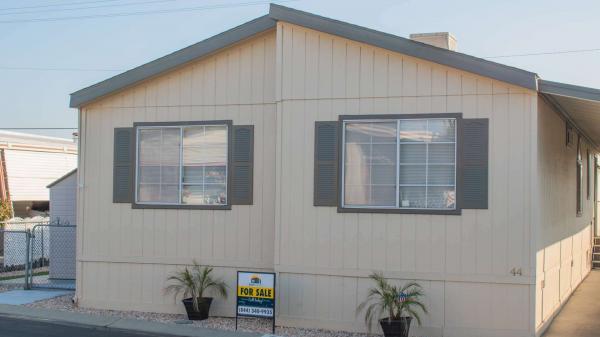 1997 FLEETWOOD Mobile Home For Sale