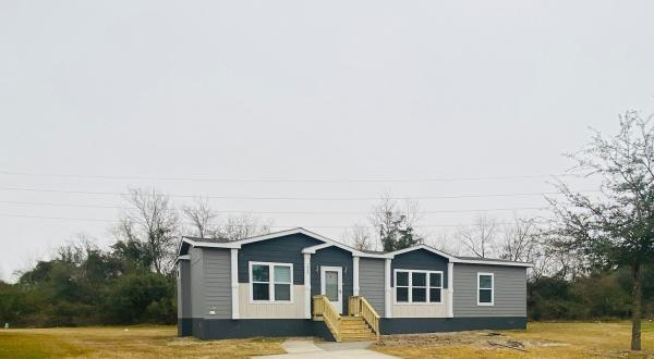 2020 Clayton Mobile Home For Rent