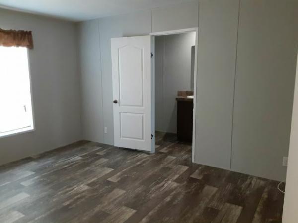 2019 FLEETWOOD Mobile Home For Sale