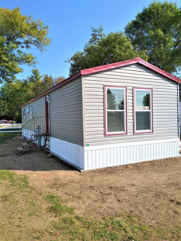 Friendship Manufactured Home for Sale in Ogilvie, MN 56358 for $29,900