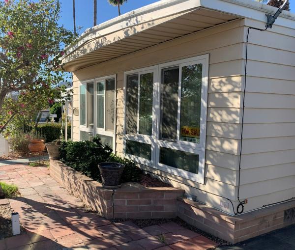 Senior Retirement Living 1966 UNIVERSAL 1966 Mobile Home For Sale in