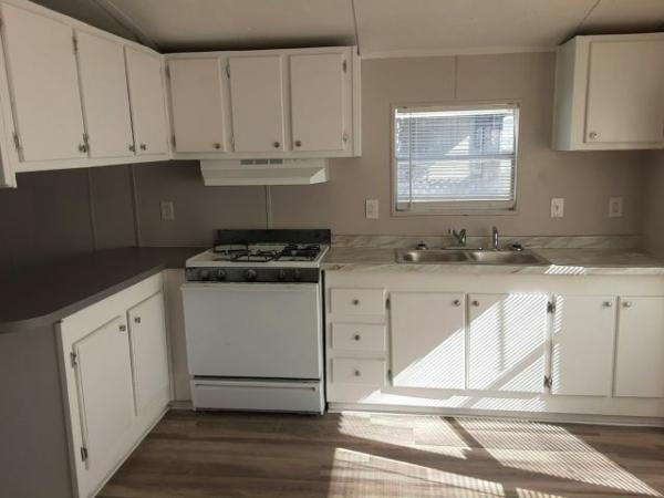 1987 SUNC Mobile Home For Rent