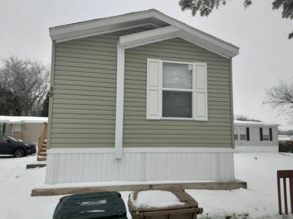 2019 Clayton - Wakarusa Mobile Home For Rent