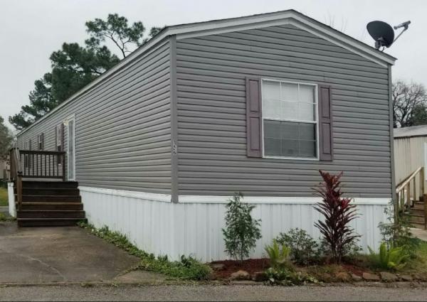 2015 Cappaert Mfg Housing Mobile Home For Rent