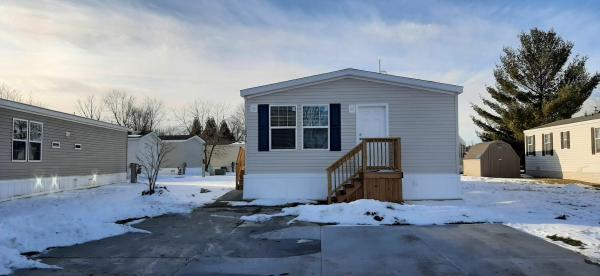 2021 Clayton - Middlebury Mobile Home For Rent