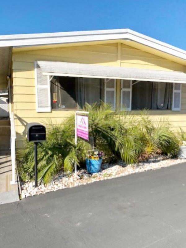 Placentia, CA Senior Retirement Living Manufactured and Mobile Homes