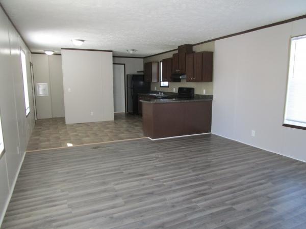 2015 Clayton Mobile Home For Rent