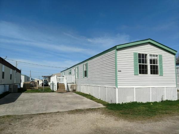 2002 Cappaert Manufactured Housing Inc Mobile Home For Sale