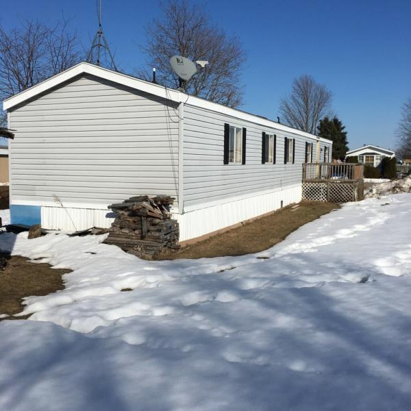 Artcraft Manufactured Home for Sale in Brodhead, WI 53520 for 34,900