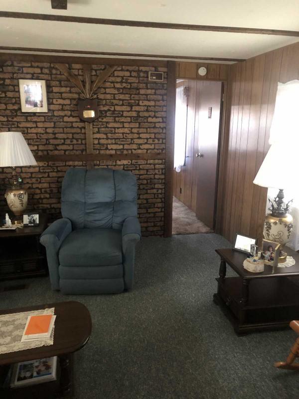 Skyline Mobile Home for Sale in New Paltz, NY 12561 for 29,900