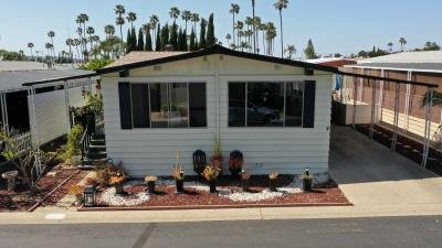 Mobile Home at 24921 Muirlands Blvd # 51 Lake Forest, CA 92630