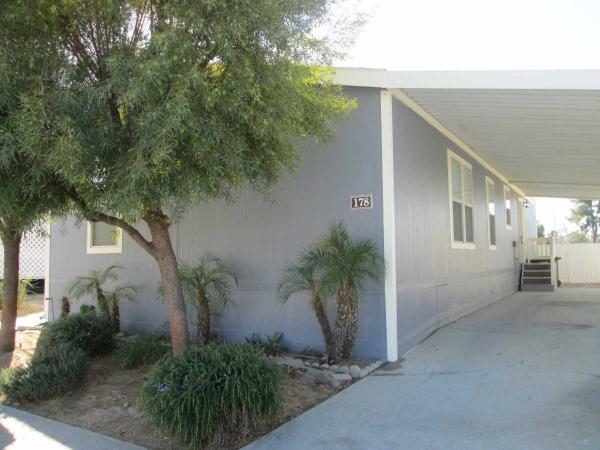 2005 Fleetwood Mobile Home For Rent