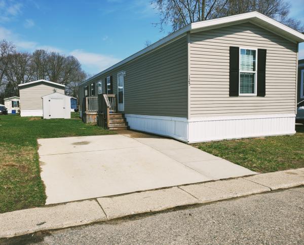 2016 CHAMPION Mobile Home For Sale