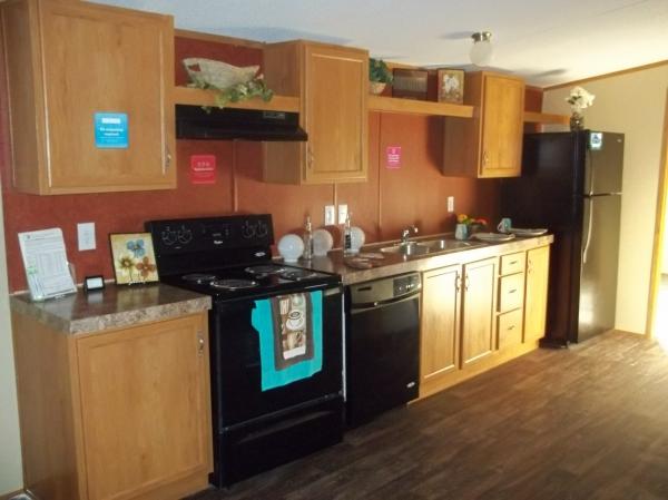 2014 FLEETWOOD HOMES, INC Mobile Home For Sale