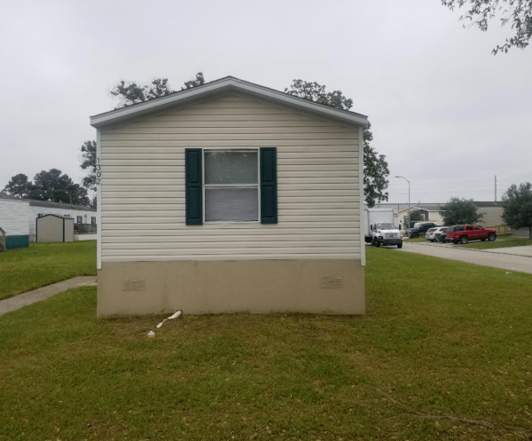 2005 FLEETWOOD Mobile Home For Sale