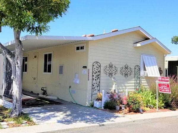 2012 Mobile Home For Sale