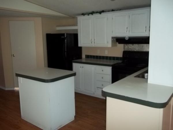 1998 Fleetwood Mobile Home For Rent