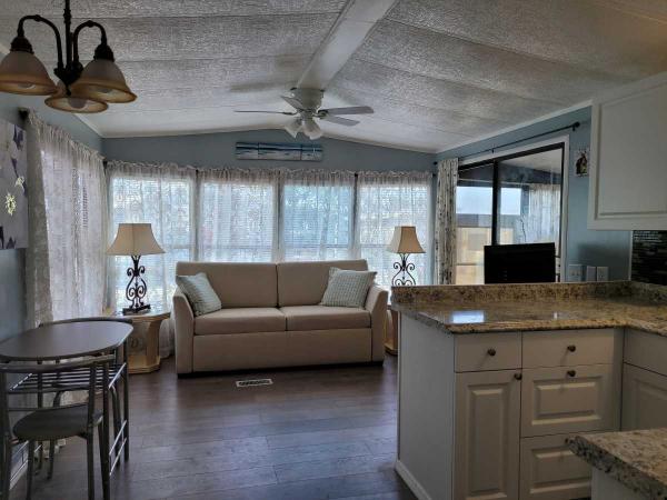 1988 Mobile Home For Sale