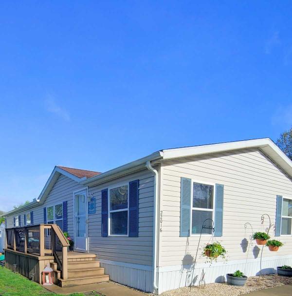 1998 SKYLINE Mobile Home For Sale