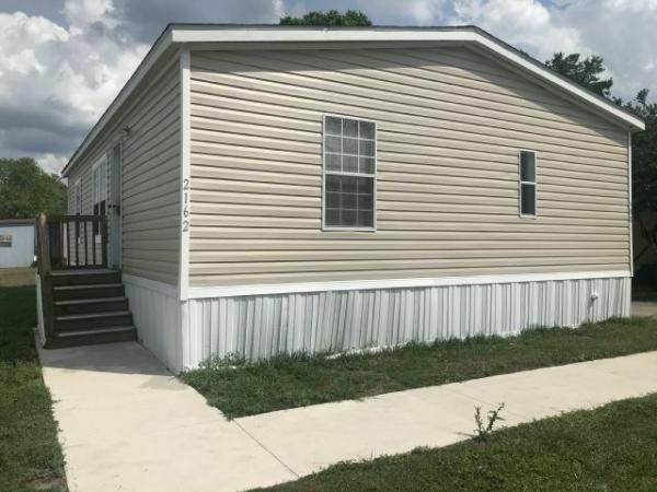 2019 LIVE OAK Mobile Home For Rent
