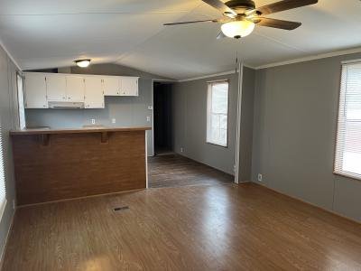 Mobile Home at 106 Blue Jay Hill House Springs, MO 63051
