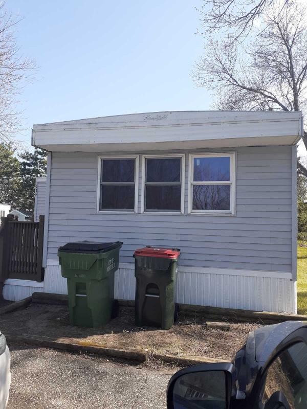 Marshfield Mobile Home for Sale in Monticello, MN 55362 for 42,000