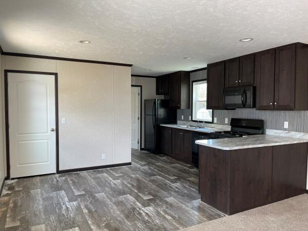2021 Clayton Mobile Home For Sale