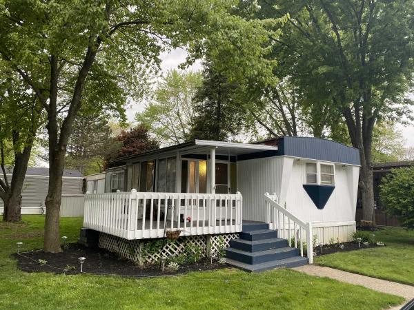 1979 Victorian Mobile Home For Sale