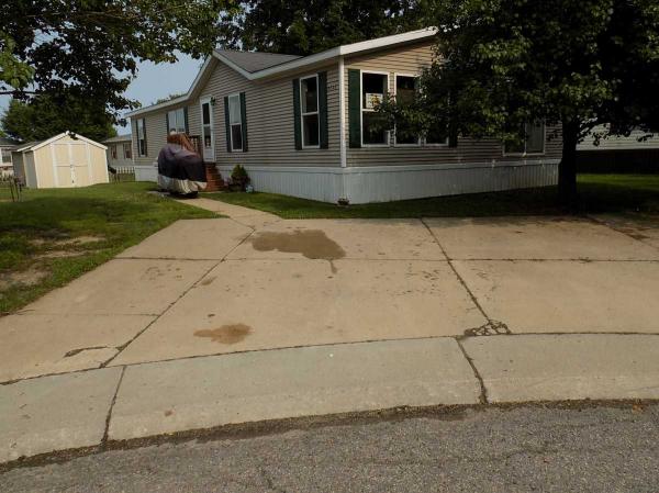 1999 Four Seasons Mobile Home For Sale