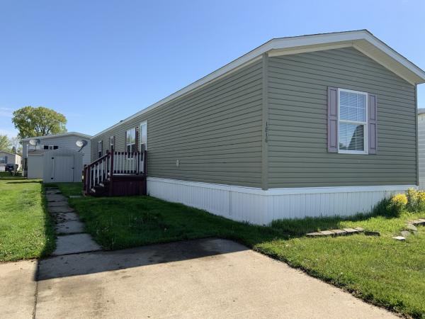 2013 Skyline - Sugarcreek - Mobile Home For Sale