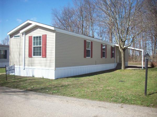 2014 CMH MANUFACTURING Mobile Home For Rent