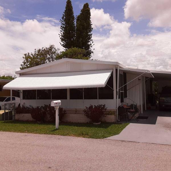 Mobile Home for Sale in Margate, FL 33063 for 26,500