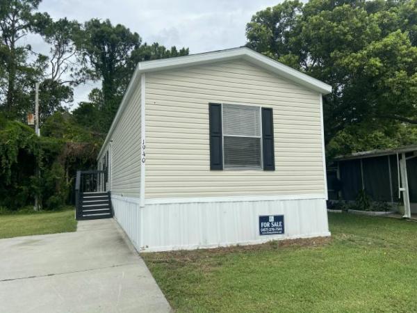 2016 FLEETWOOD Mobile Home For Sale