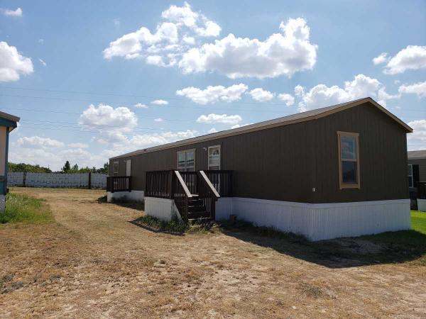 2018 Mobile Home For Rent
