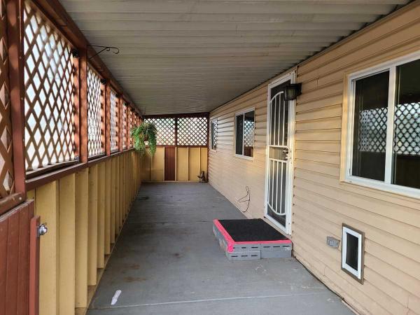 Senior Retirement Living - 1982 Skyline Mobile Home For Sale in Denver, CO