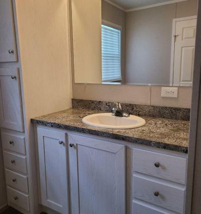 Photo 3 of 9 of home located at 251 Beech Ct Oakland, MI 48363