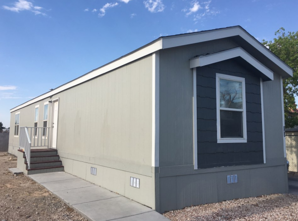 2017 Clayton Mobile Home For Rent