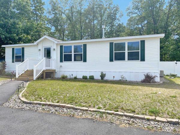 2018 Commodore Mobile Home For Sale