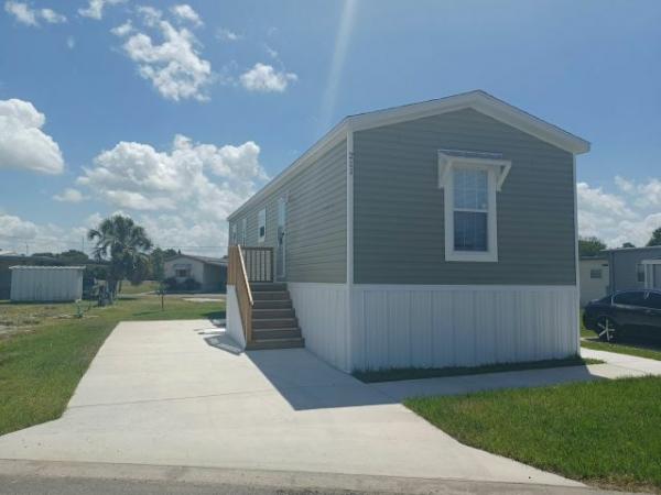 2021 Fleetwood Mobile Home For Rent
