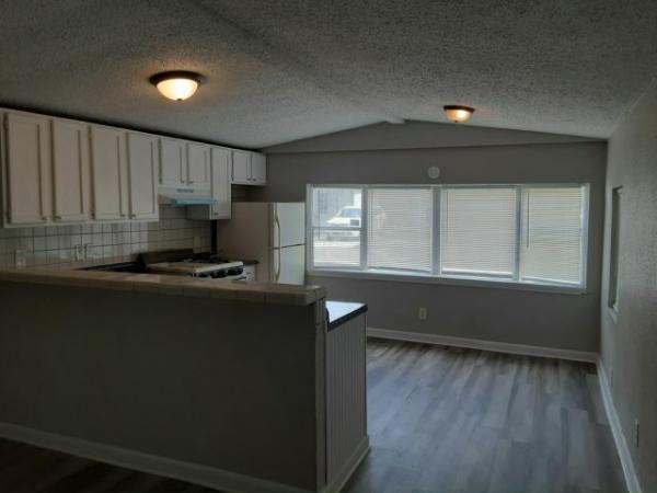 1983 LIBERTY Mobile Home For Rent