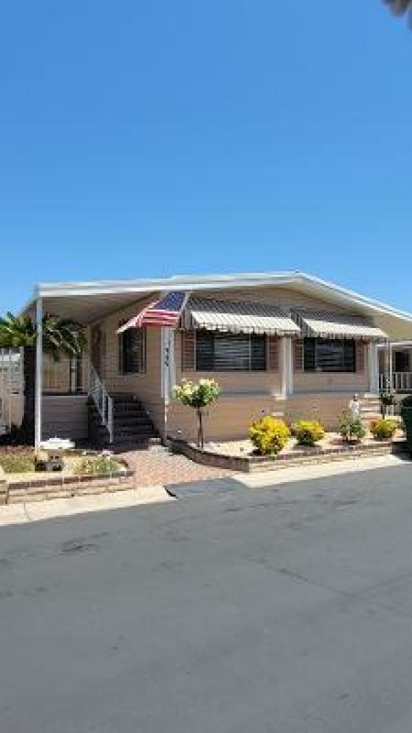 1976 Goldenwest Mobile Home For Sale
