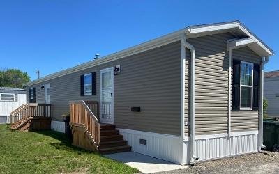 Mobile Home at 10315 W Greenfield Ave #427 West Allis, WI 53214