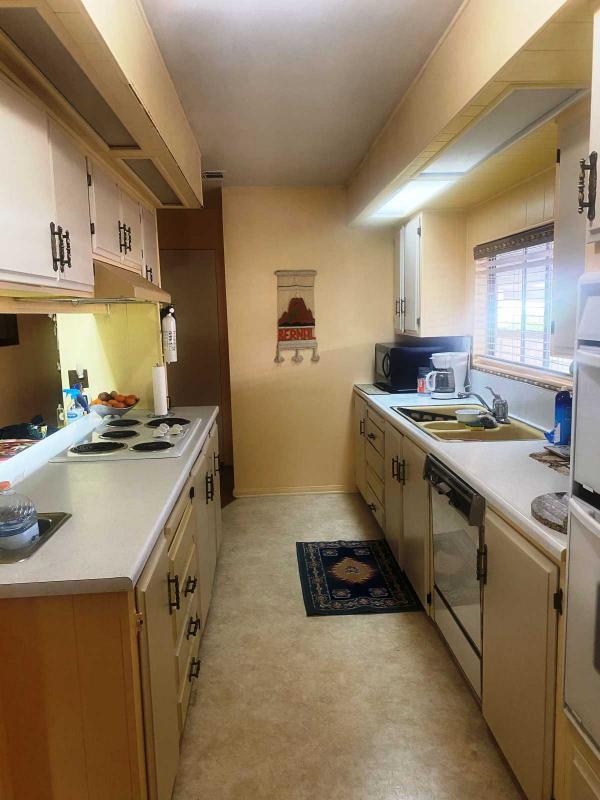 Senior Retirement Living 1974 Lancer Royal Lancer Mobile Home For