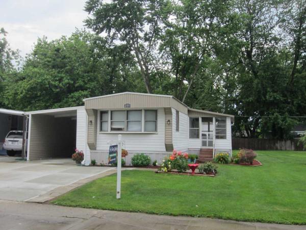 Senior Retirement Living - 1980 Manufactured Home For Sale in Anderson, IN