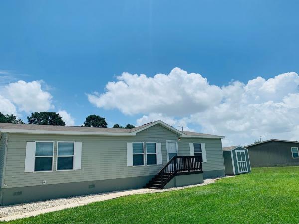 2015 Clayton Mobile Home For Rent
