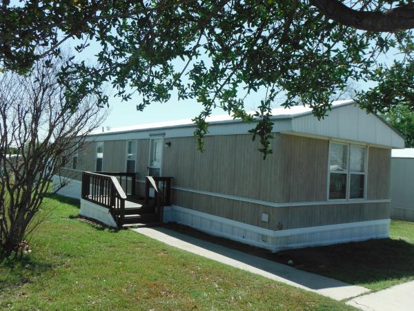 1997 CMH MANUFACTURING INC Mobile Home For Rent